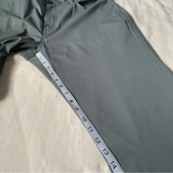 Travis Mathew Men’s Green Stretchy Pants Men's Size 36 - Picture 7 of 11